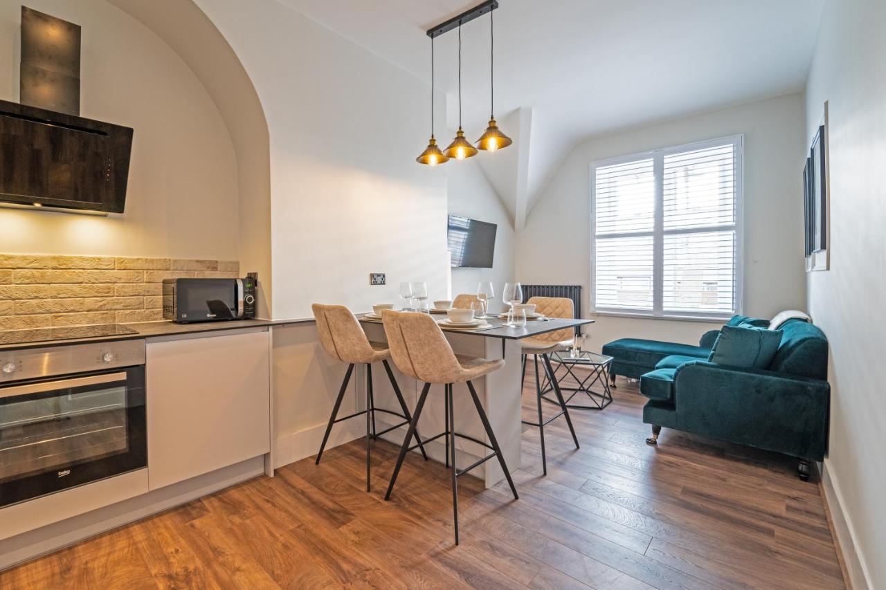 Watergate Penthouse - New 2 Bed Luxury Apartment In City Centre Chester Exterior photo