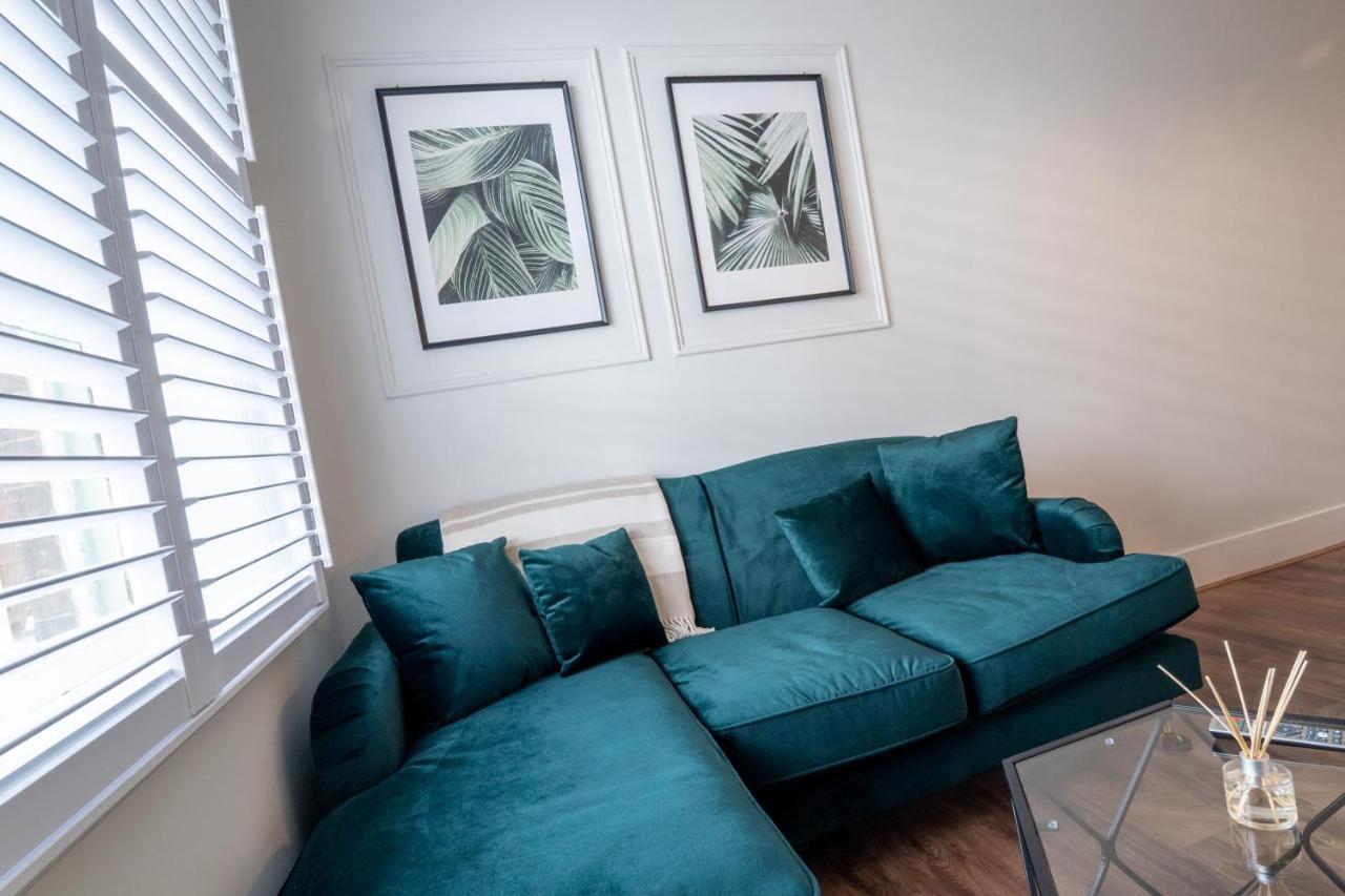 Watergate Penthouse - New 2 Bed Luxury Apartment In City Centre Chester Exterior photo