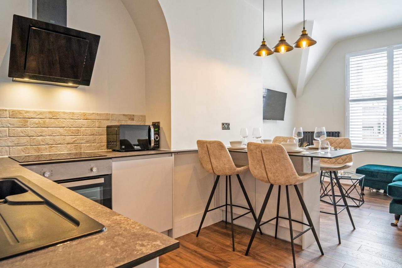 Watergate Penthouse - New 2 Bed Luxury Apartment In City Centre Chester Exterior photo