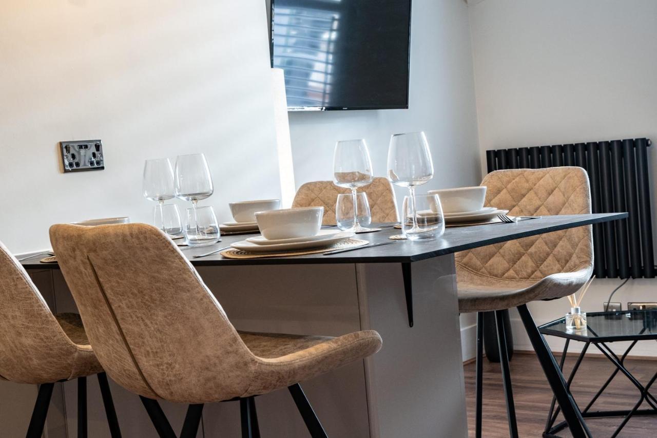 Watergate Penthouse - New 2 Bed Luxury Apartment In City Centre Chester Exterior photo