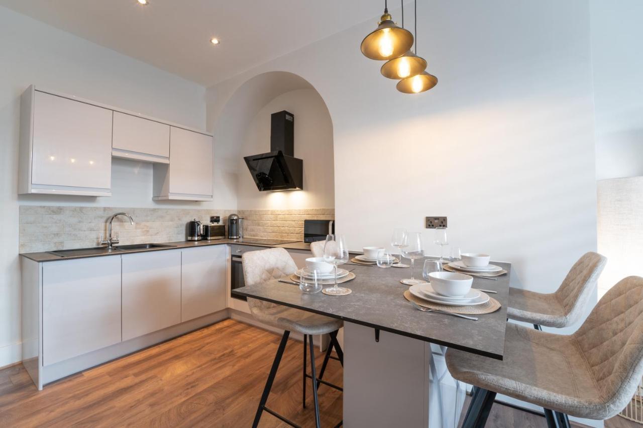 Watergate Penthouse - New 2 Bed Luxury Apartment In City Centre Chester Exterior photo