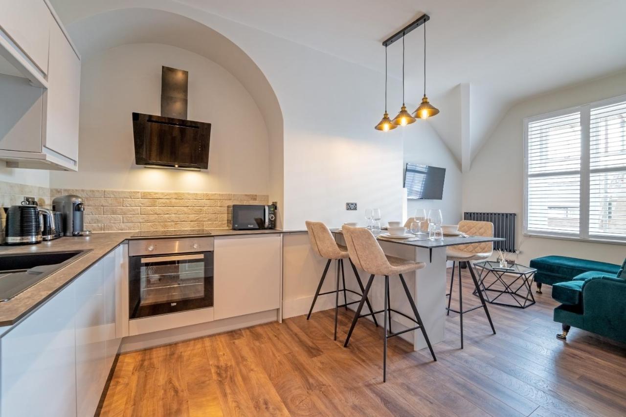 Watergate Penthouse - New 2 Bed Luxury Apartment In City Centre Chester Exterior photo