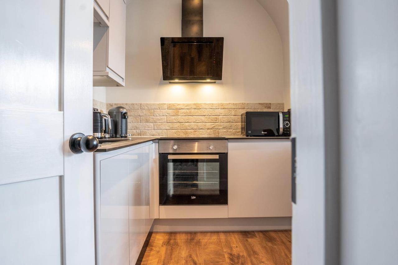 Watergate Penthouse - New 2 Bed Luxury Apartment In City Centre Chester Exterior photo
